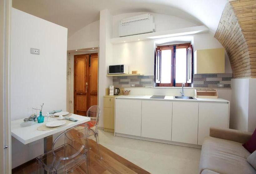 تختخواب و صبحانه Stella Maris Suite Relax
