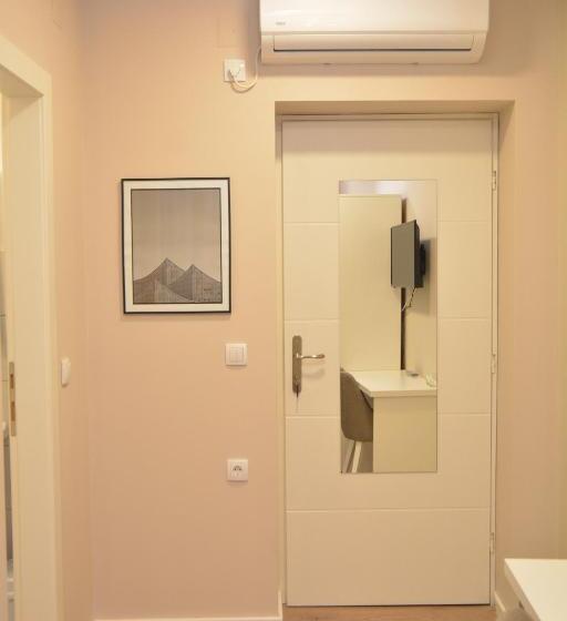 تختخواب و صبحانه Vila Nova