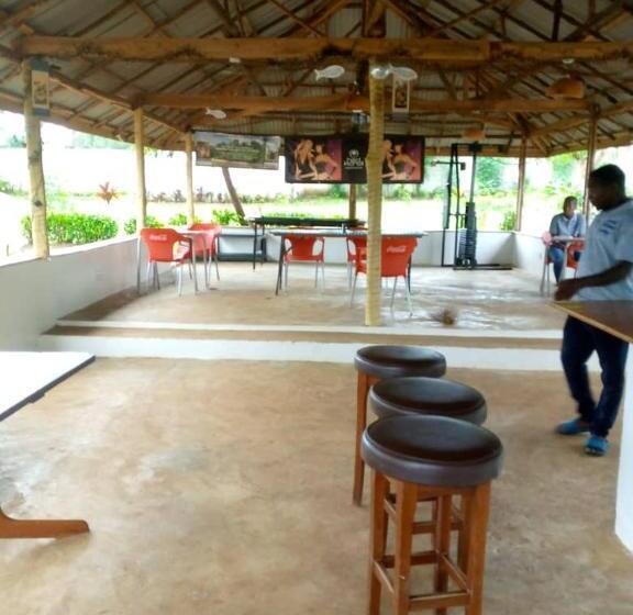 پانسیون Airport Lodge Lungi
