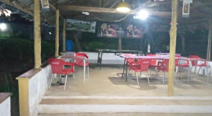 پانسیون Airport Lodge Lungi