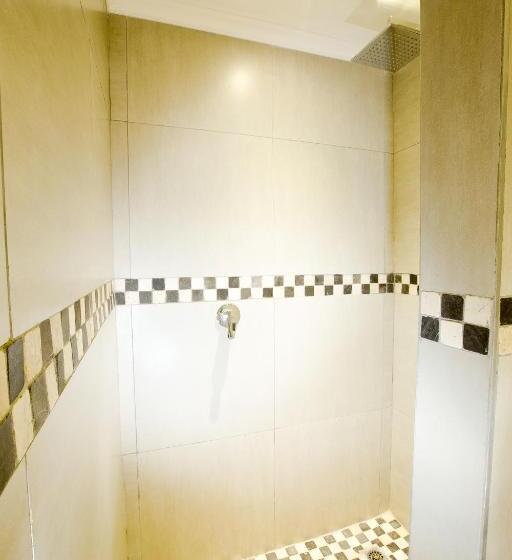 پانسیون Cavallo Guesthouse