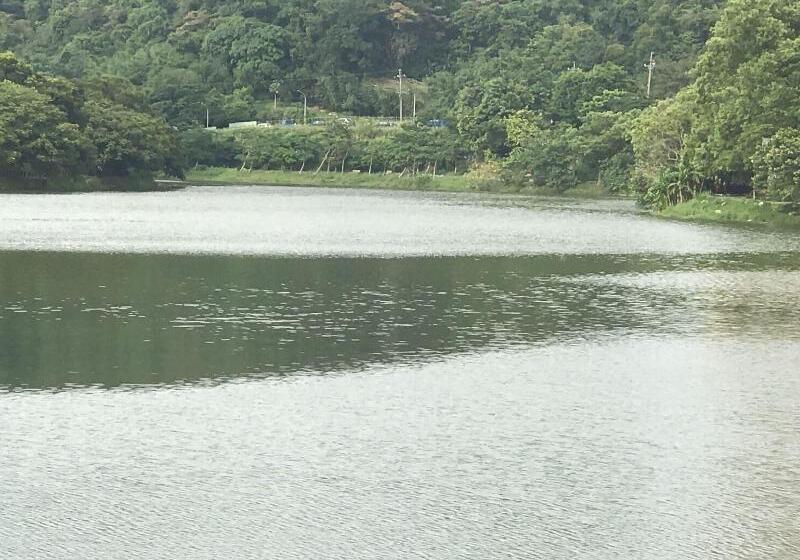 هاستل Gin Lon Lake Motel