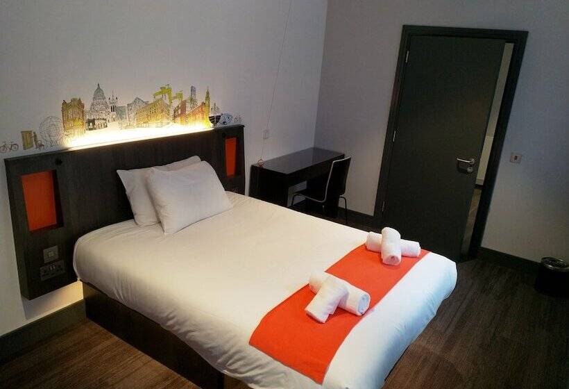 Easyhotel Belfast