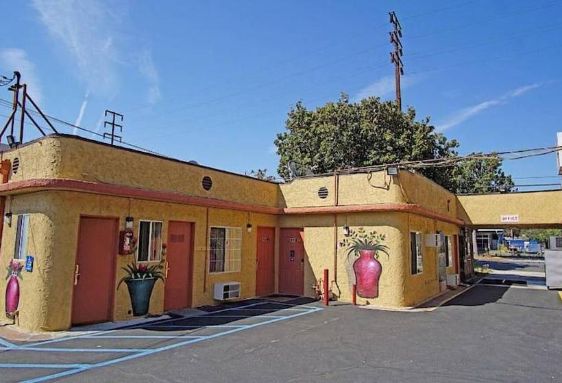 Griffith Park Motel By Los Angeles Hollywood