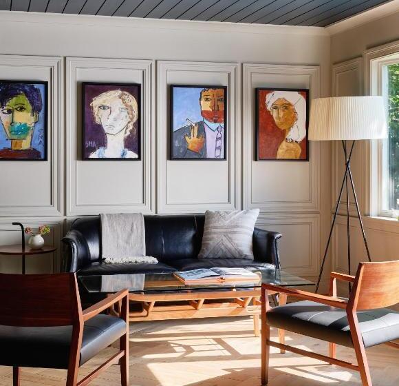 هتل Journey East Hampton