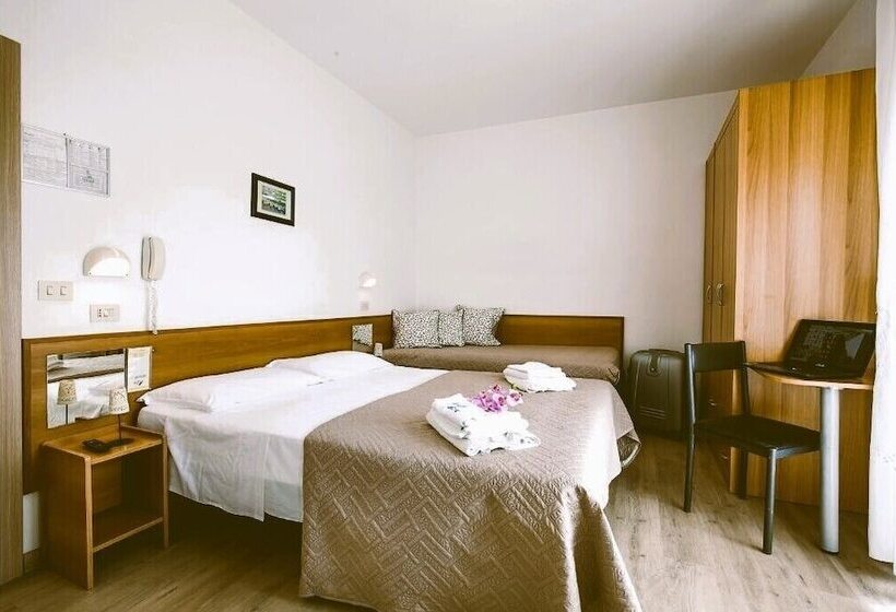 בית מלון כפרי Rex