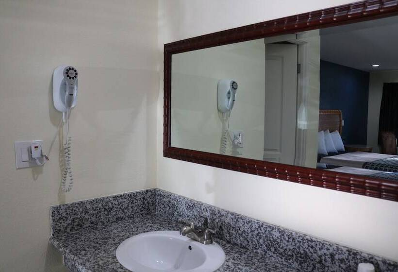 Valli Hi Motel