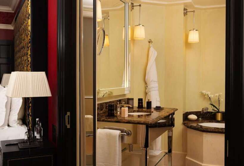 هتل L Oscar London