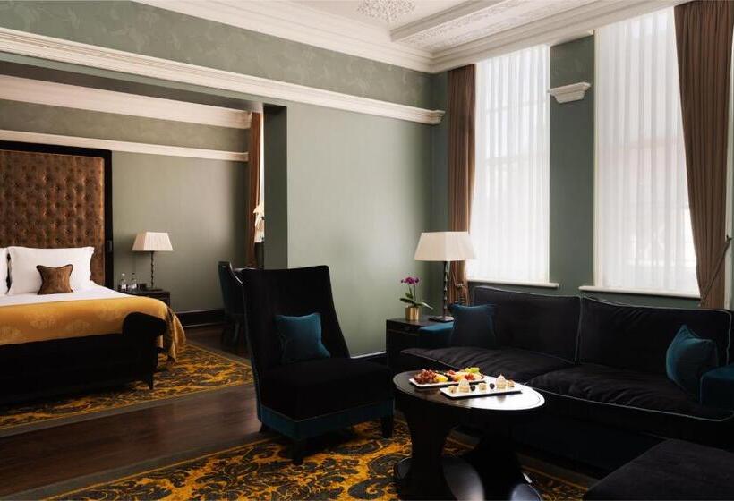 هتل L Oscar London