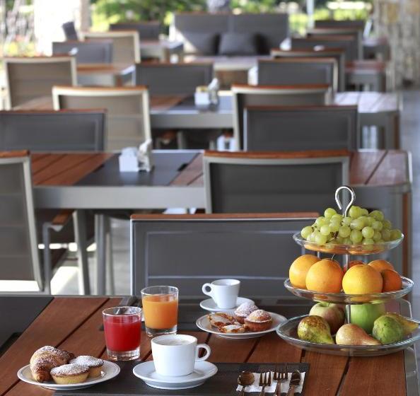 Ferrocino Resort