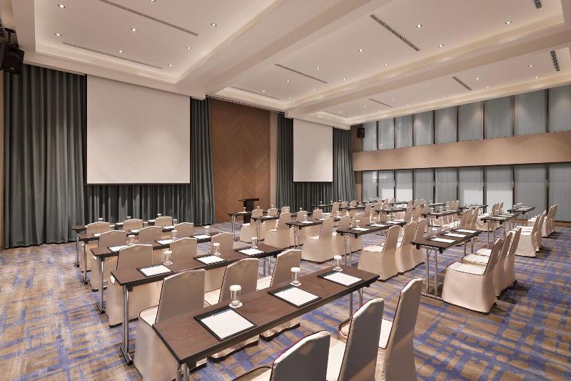 هتل Four Points By Sheraton Yilan Jiaoxi