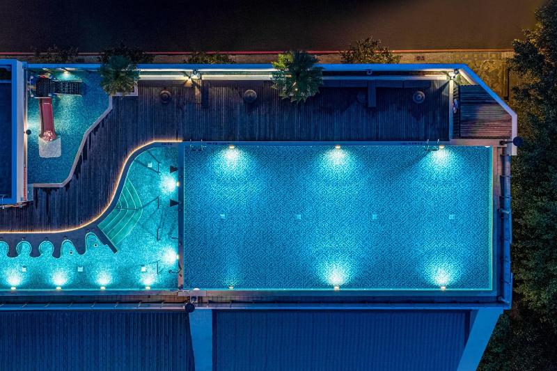 هتل Four Points By Sheraton Yilan Jiaoxi