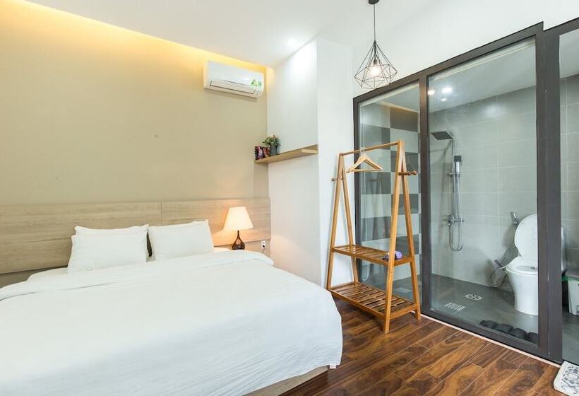 تختخواب و صبحانه Soleil House