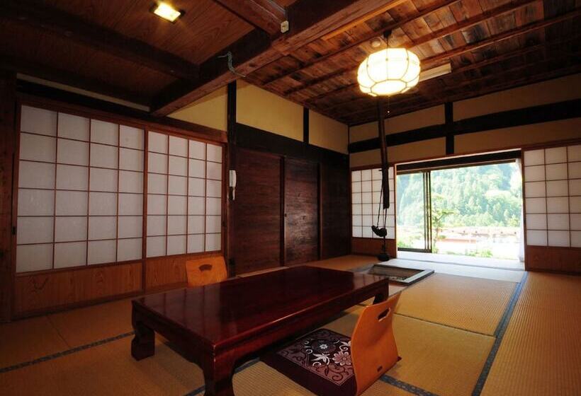 旅館 Kazuraya