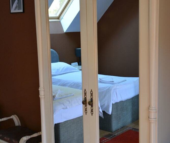 호스텔 Cristian Inn