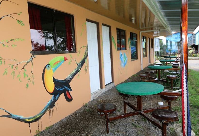 تختخواب و صبحانه Hostel Cattleya   Monteverde, Costa Rica