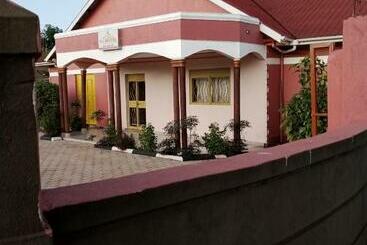پانسیون Islands Peak Motel