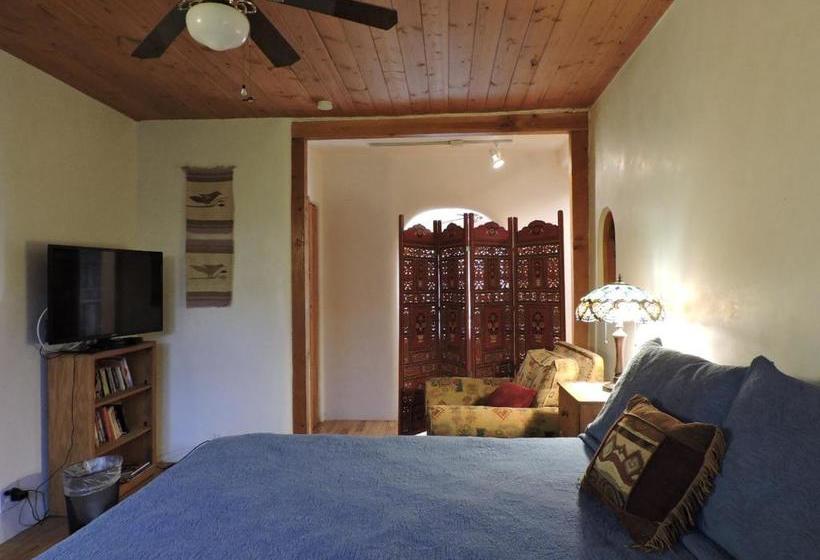 هاستل Casa Pacifica