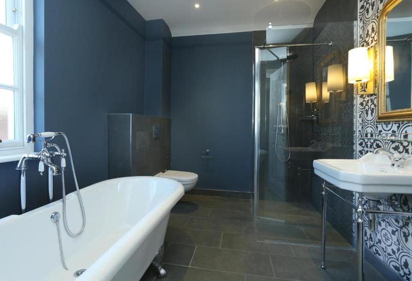 تختخواب و صبحانه St Martins Lodge