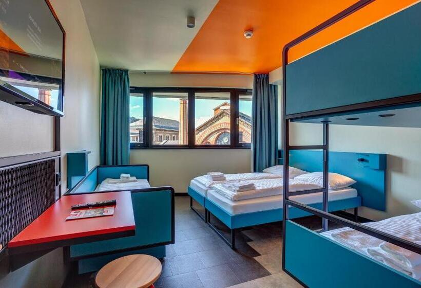 Fotos del hotel Meininger Budapest Great Market Hall:  25