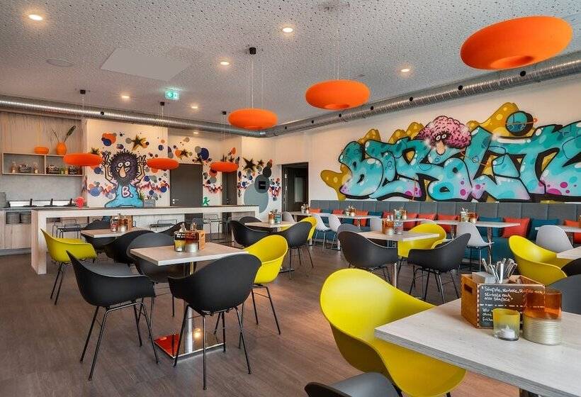 Fotos del hotel The Niu Hide:  93