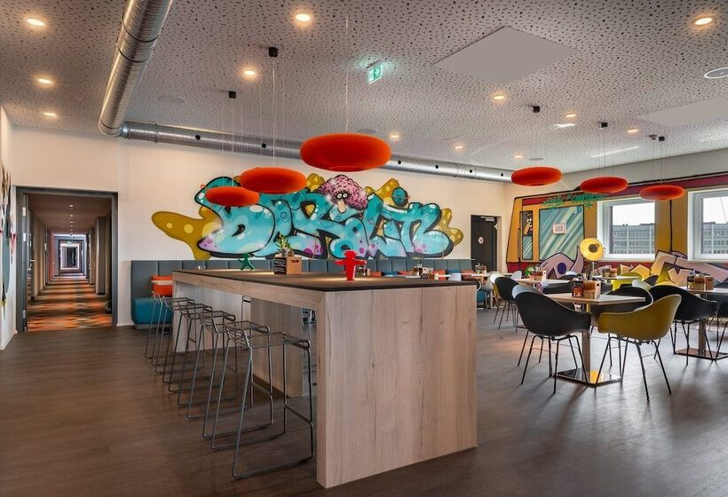 ホテル Holiday Inn   The Niu, Hide Berlin Friedrichshain, An Ihg