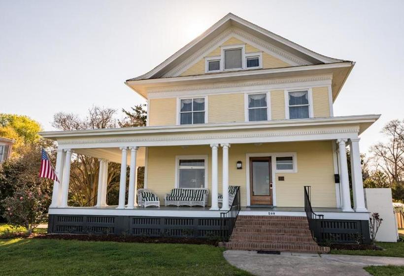 مبيت وإفطار Clifton House