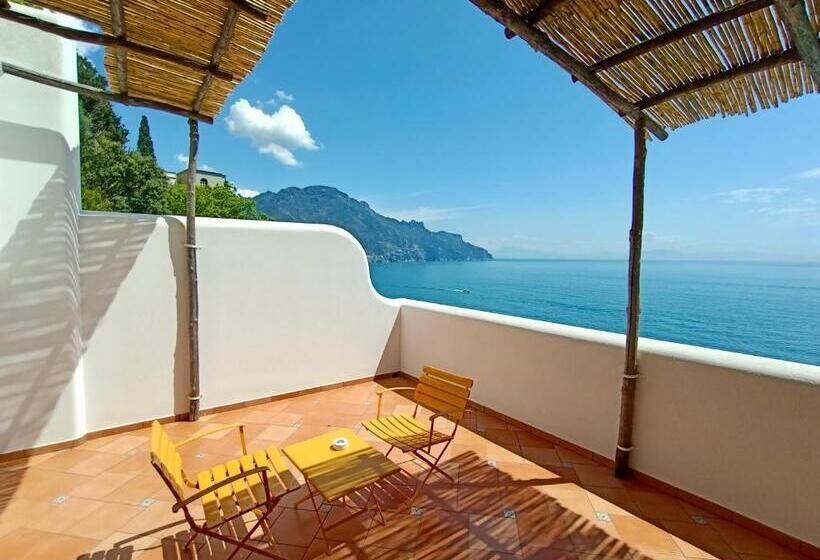 هتل Villa Bossa