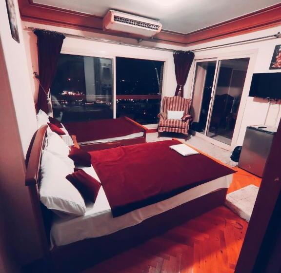 Nile Star Suites & Apartments