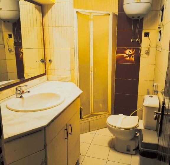 Nile Star Suites & Apartments