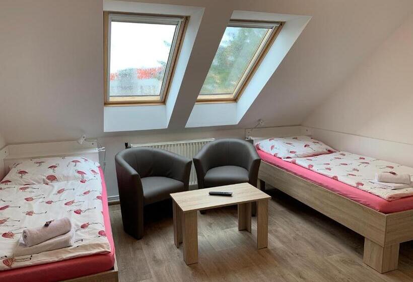 پانسیون Penzion Mar