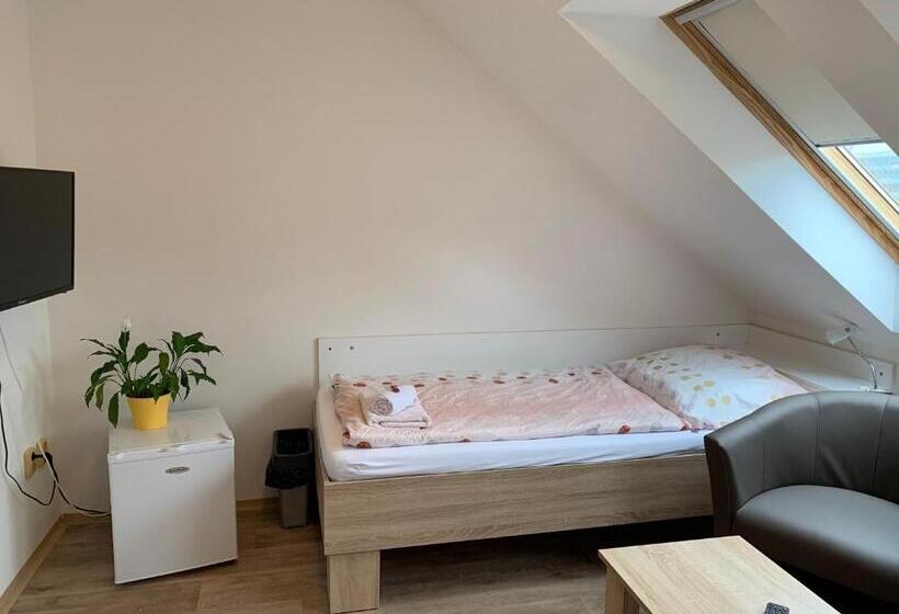 پانسیون Penzion Mar