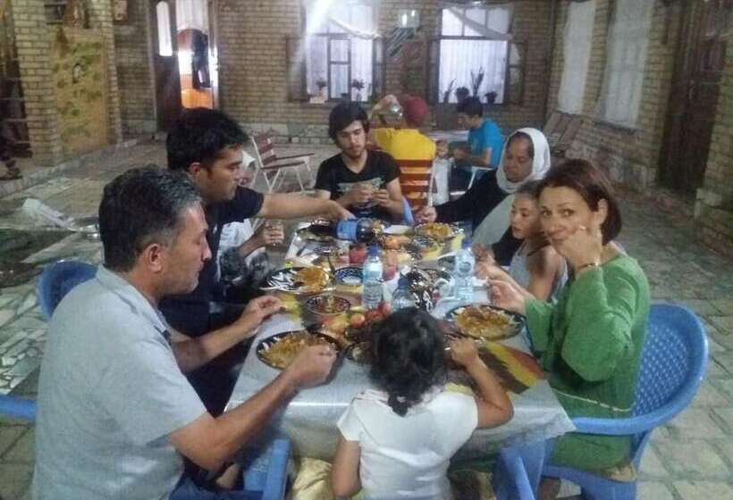 פנסיון Umarxon