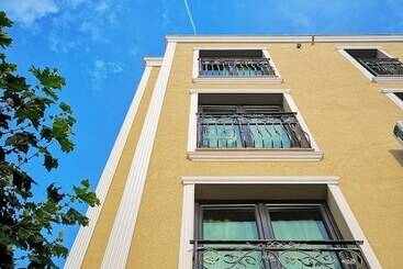 Fotos del hotel Empera:  9