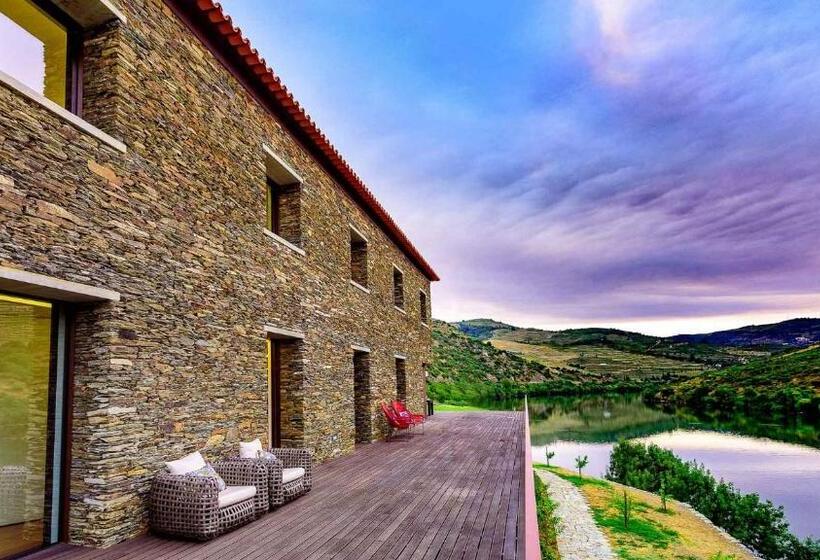هتل Quinta De Merouço   Villa Do Rolapipas