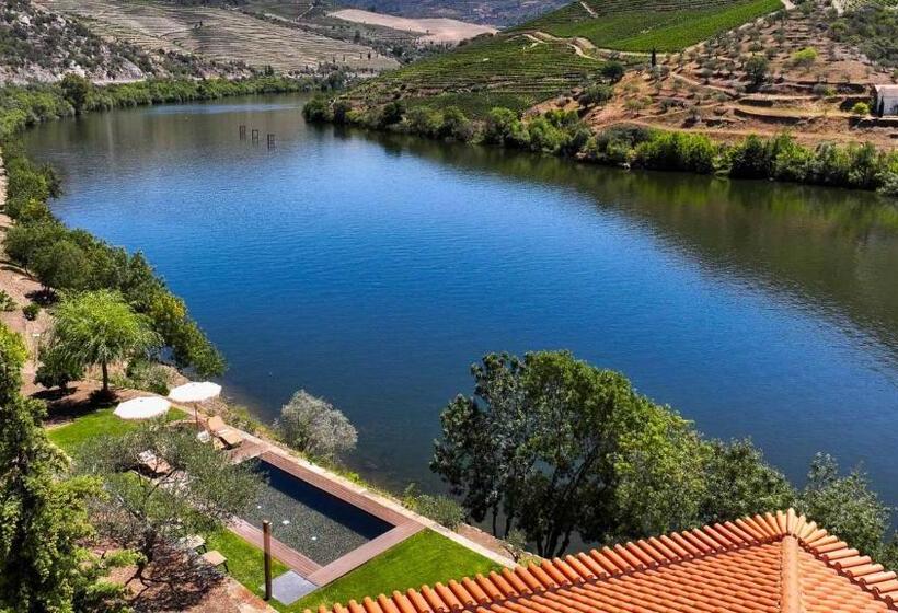 هتل Quinta De Merouço   Villa Do Rolapipas