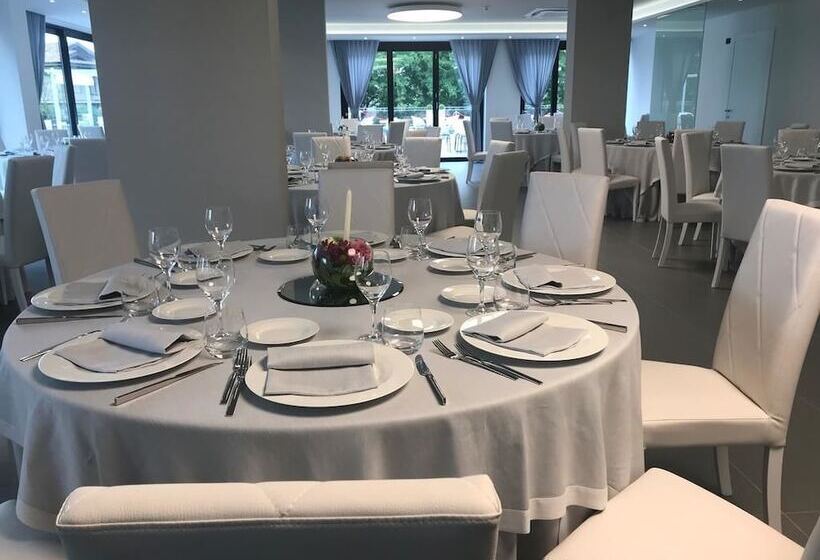 هتل Domus Grand