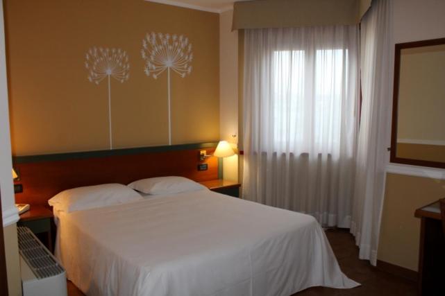 هتل Domus Grand