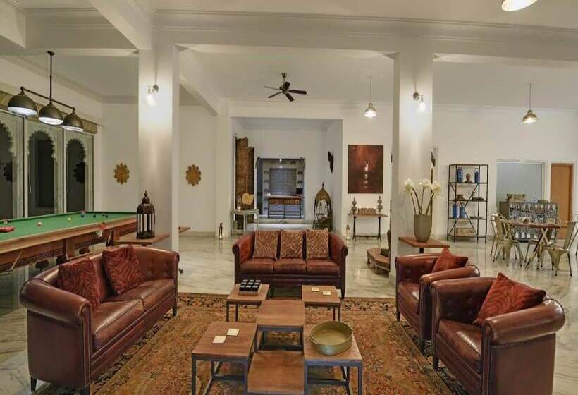 فندق Fateh Safari Suites By Fateh Collection