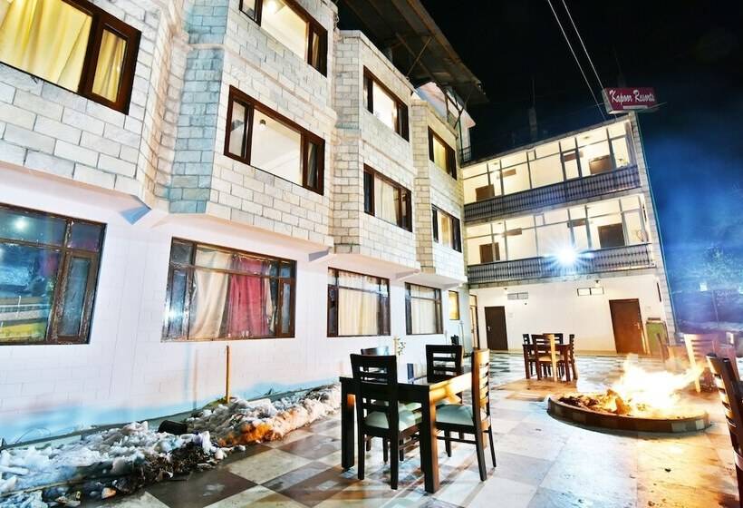 Fotos del hotel Kapoor Resort:  1