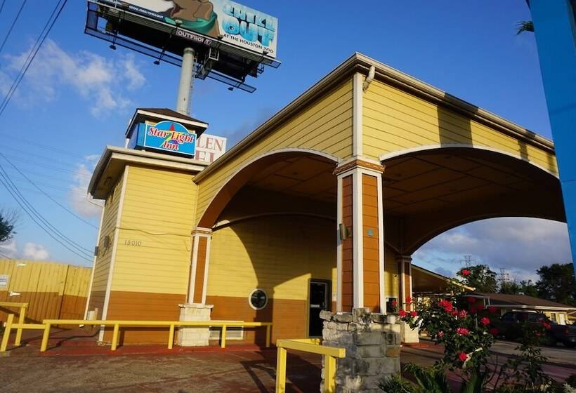 汽车旅馆  Star Light Inn