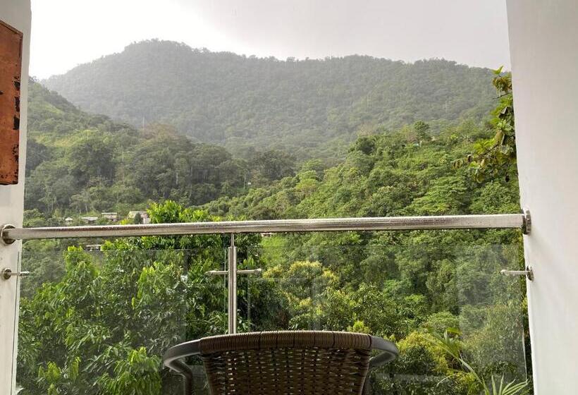 پانسیون Montes De Beraka