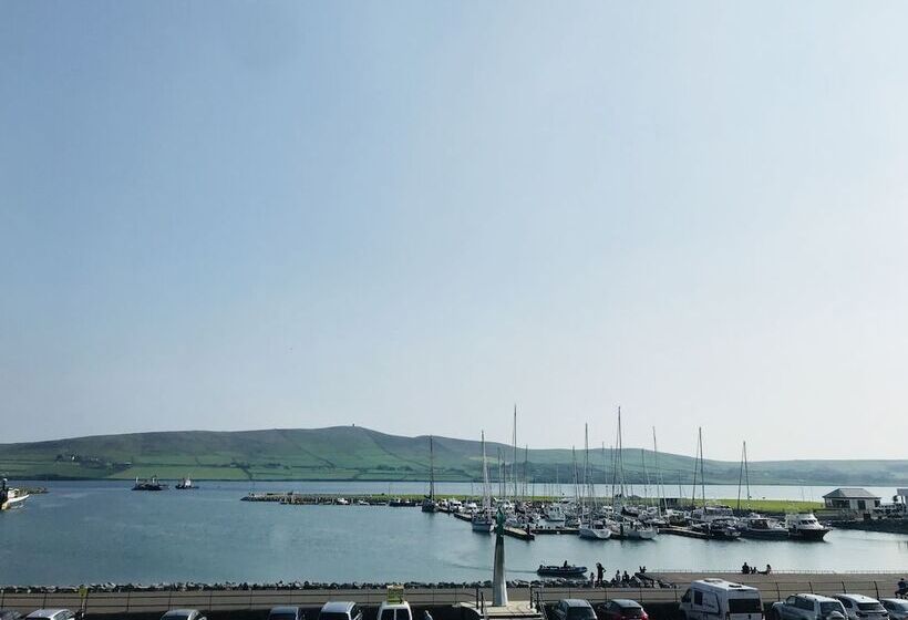 פנסיון The Waterfront