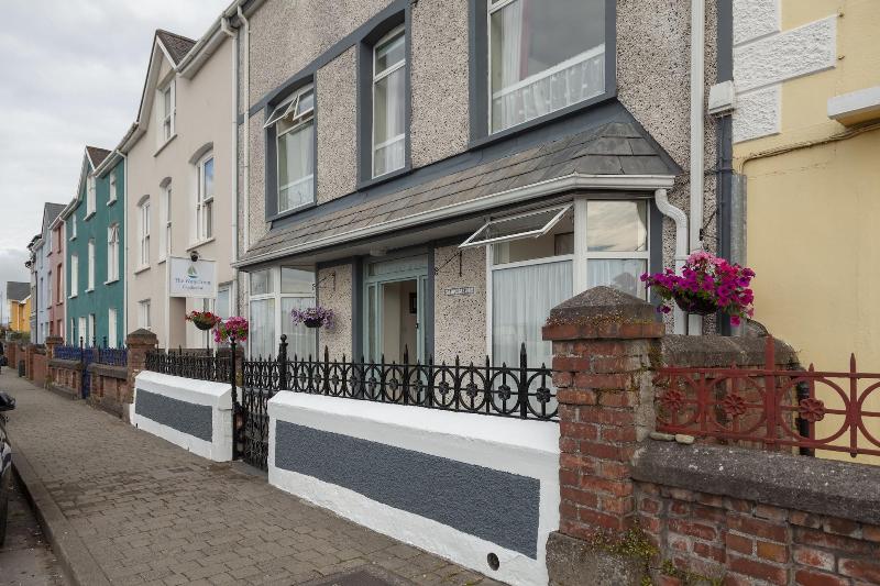 פנסיון The Waterfront