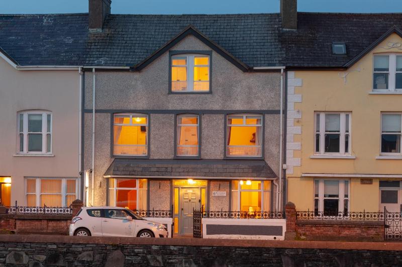 פנסיון The Waterfront