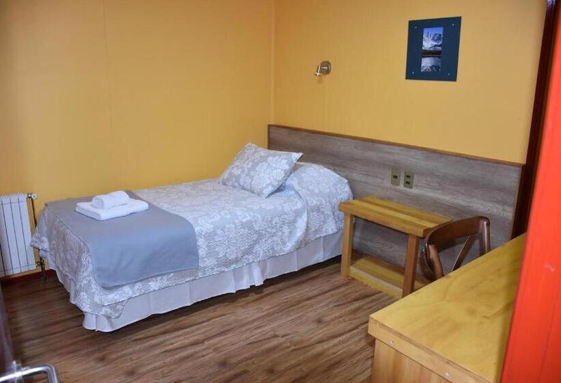 ユースホステル Asói Hostal
