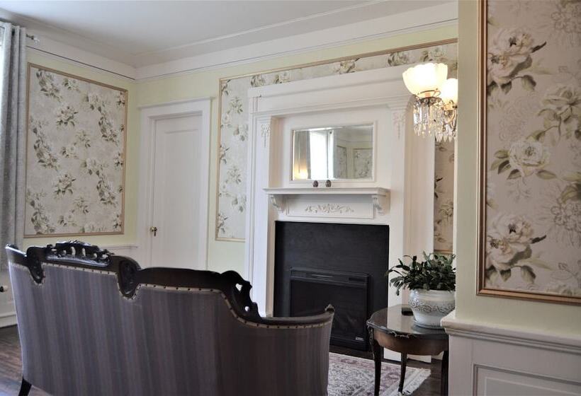 تختخواب و صبحانه 300 Clifton