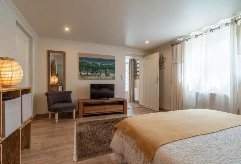 تختخواب و صبحانه Villa Chaleemar