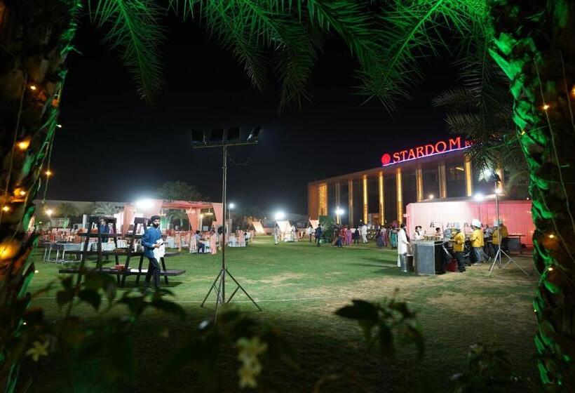 Fotos del hotel Stardom Resort Jaipur:  15