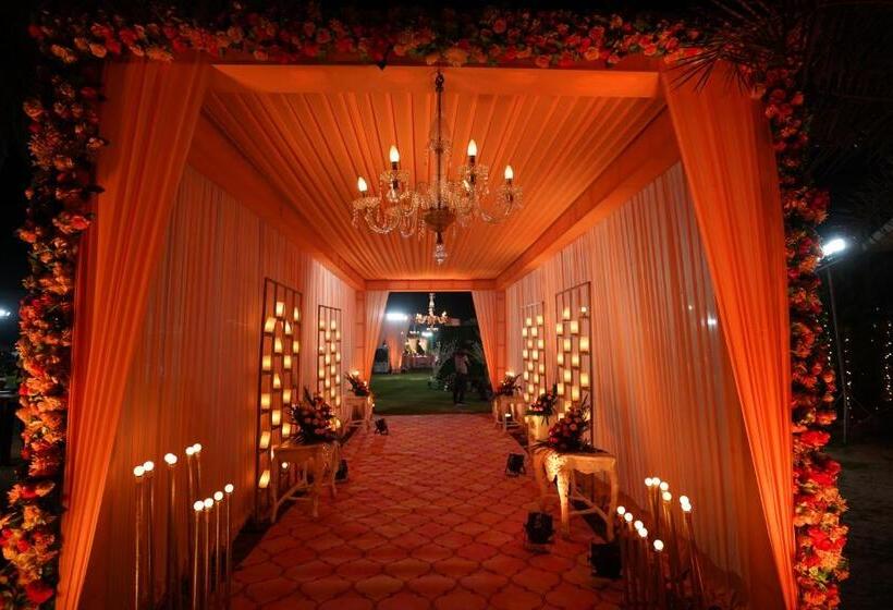 Fotos del hotel Stardom Resort Jaipur:  30